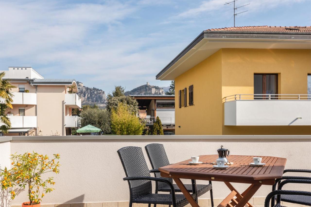 アルコCasa Caterina, Family Terrace And Bbqアパートメント エクステリア 写真